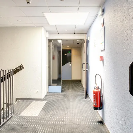 Hotell Valence Sud *