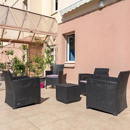 Valence Sud Hotel *